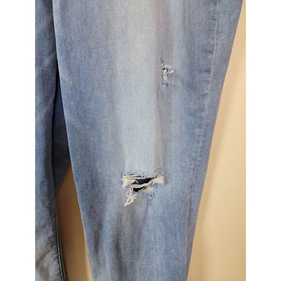 Lane Bryant High Rise Girlfriend Straight Leg Jeans Size 22 Blue Distressed - Picture 4 of 9